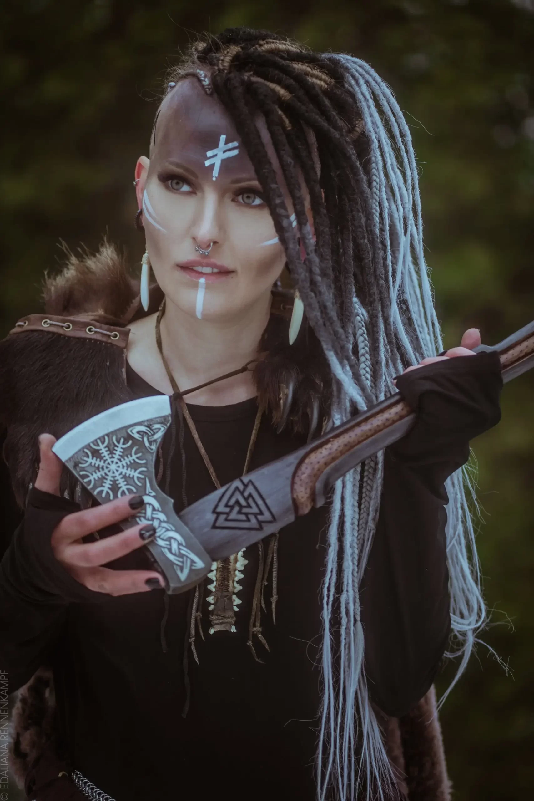 Viking Yxa "VEGVISIR"